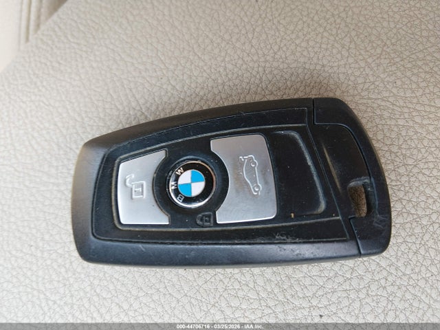 Продажа на аукционе авто 2013 Bmw 328i, vin: WBA3C1C50DF438650, номер лота: 44706716