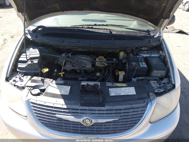 2001 CHRYSLER TOWN & COUNTRY 2C8GP64L51R140035 Photo 9