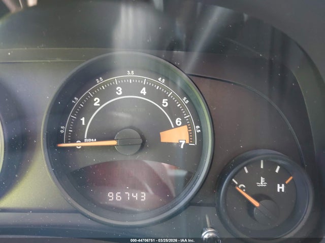 44706751 :رقم المزاد ، 1C4NJPBBXGD726588 vin ، 2016 Jeep Patriot Sport مزاد بيع