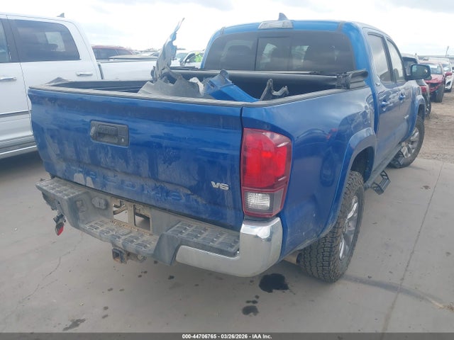 2018 Toyota Tacoma Sr5 V6 მანქანა იყიდება აუქციონზე, vin: 3TMAZ5CN5JM063530, აუქციონის ნომერი: 44706765