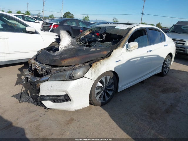 JHMCR6F7XHC030903 Honda Accord Hybrid Touring