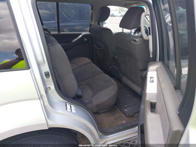 2010 Nissan Pathfinder Se მანქანა იყიდება აუქციონზე, vin: 5N1AR1NN7AC605892, აუქციონის ნომერი: 44706773