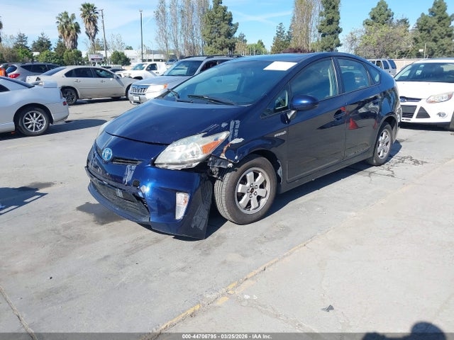Toyota Prius Two 2015 JTDKN3DU0F2002370 Image 6