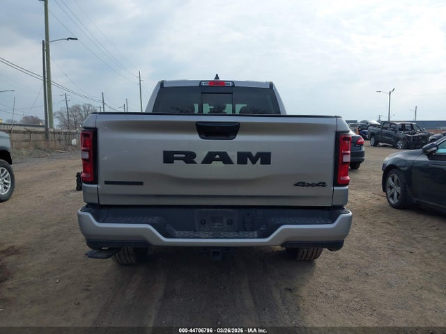 2025 Ram 1500 Big Horn  4x4 5'7 Box მანქანა იყიდება აუქციონზე, vin: 1C6RRFFG4SN245806, აუქციონის ნომერი: 44706796