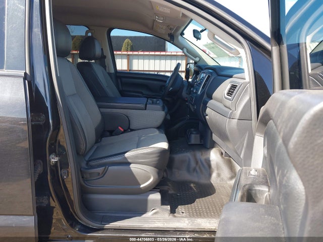 2017 NISSAN TITAN XD 1N6BA1F31HN529367 Photo 4
