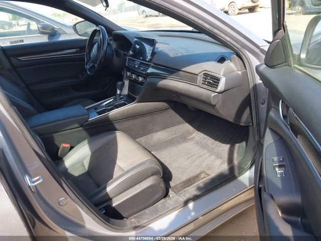 1HGCV1F38NA009389 Honda Accord Sport