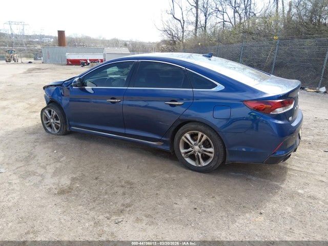 Hyundai Sonata Sport 2019 5NPE34AF6KH733442 Image 3