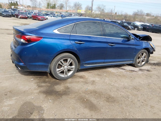 Hyundai Sonata Sport 2019 5NPE34AF6KH733442 Image 4