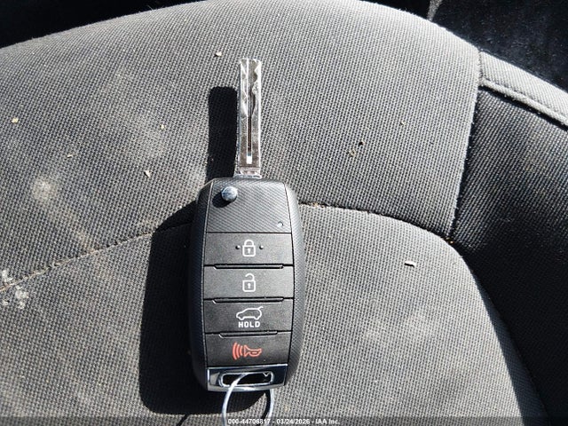 KIA Soul 2014 KNDJN2A28E7043372 Image 11