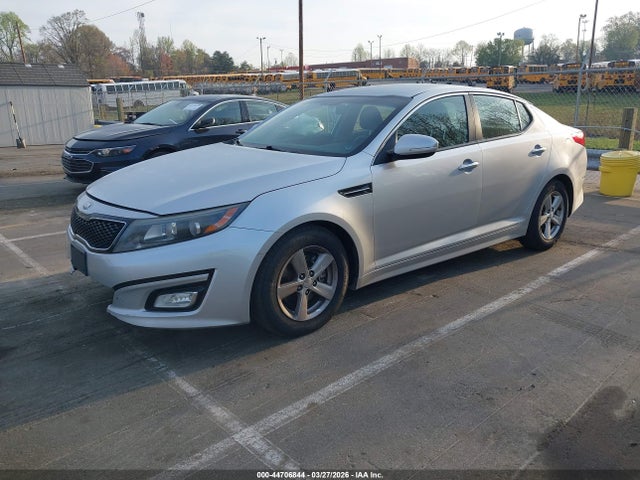 Продажа на аукционе авто 2015 Kia Optima Lx, vin: 5XXGM4A74FG494392, номер лота: 44706844