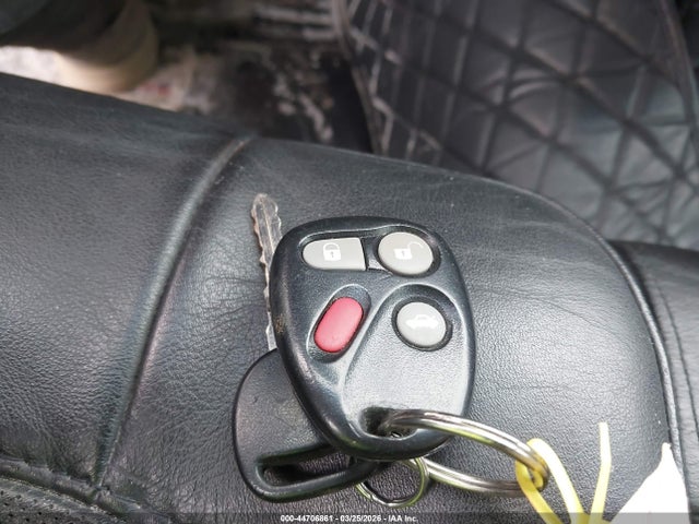 2004 Cadillac Deville Standard მანქანა იყიდება აუქციონზე, vin: 1G6KD54Y54U261538, აუქციონის ნომერი: 44706861