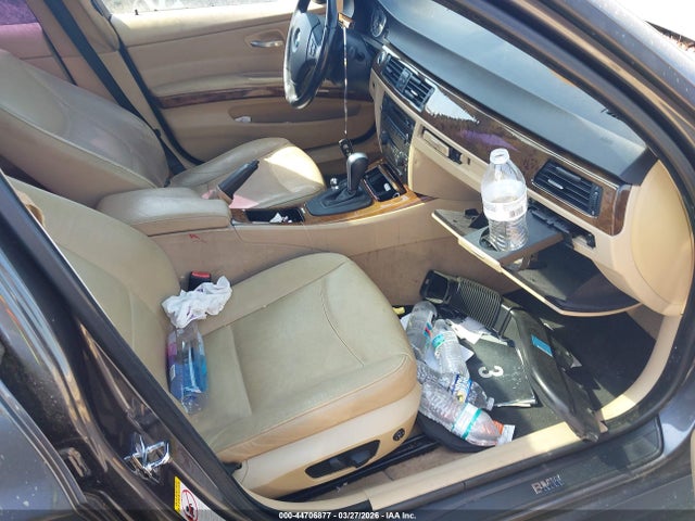 44706877 :رقم المزاد ، WBAVB13556KX33023 vin ، 2006 Bmw 325i مزاد بيع