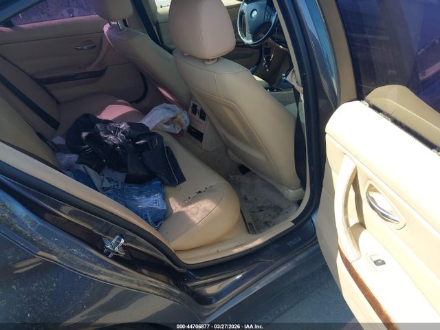 44706877 :رقم المزاد ، WBAVB13556KX33023 vin ، 2006 Bmw 325i مزاد بيع