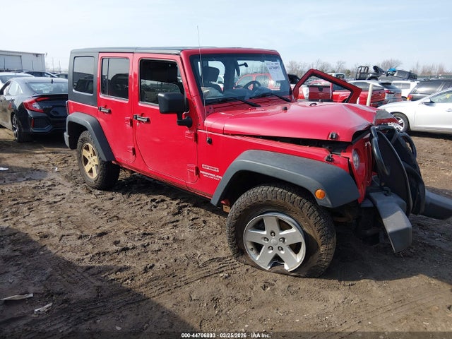 44706893 :رقم المزاد ، 1J4BA3H11AL112983 vin ، 2010 Jeep Wrangler Unlimited Sport مزاد بيع