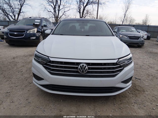 2019 Volkswagen Jetta 1.4t R-line/1.4t S/1.4t Se მანქანა იყიდება აუქციონზე, vin: 3VWC57BU2KM218042, აუქციონის ნომერი: 44706899