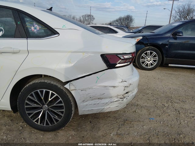 2019 Volkswagen Jetta 1.4t R-line/1.4t S/1.4t Se მანქანა იყიდება აუქციონზე, vin: 3VWC57BU2KM218042, აუქციონის ნომერი: 44706899