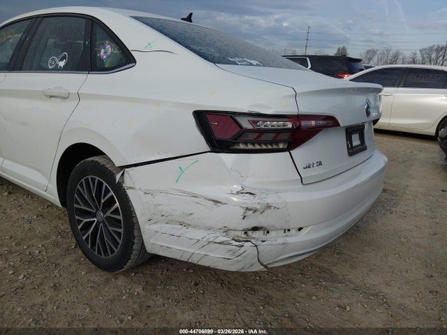 2019 Volkswagen Jetta 1.4t R-line/1.4t S/1.4t Se მანქანა იყიდება აუქციონზე, vin: 3VWC57BU2KM218042, აუქციონის ნომერი: 44706899