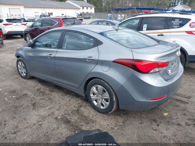 Hyundai ELANTRA SE 2016 KMHDH4AE7GU492875 Image 3