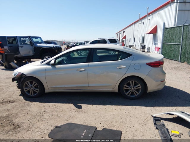 Hyundai Elantra Value Edition 2017 5NPD84LF6HH197403 Image 15