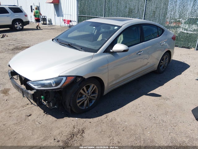 Hyundai Elantra Value Edition 2017 5NPD84LF6HH197403 Image 2