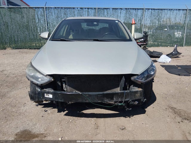 Hyundai Elantra Value Edition 2017 5NPD84LF6HH197403 Image 6