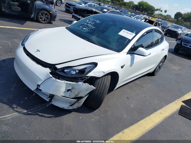 Продаж на аукціоні авто 2023 Tesla Model 3 Rear-wheel Drive, vin: 5YJ3E1EA3PF547555, номер лоту: 44706905