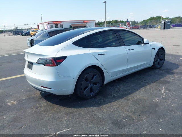 Продаж на аукціоні авто 2023 Tesla Model 3 Rear-wheel Drive, vin: 5YJ3E1EA3PF547555, номер лоту: 44706905