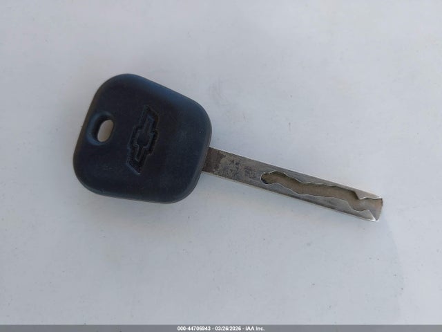 3GCUKREC1JG404053 Chevrolet Silverado 1500 2lt