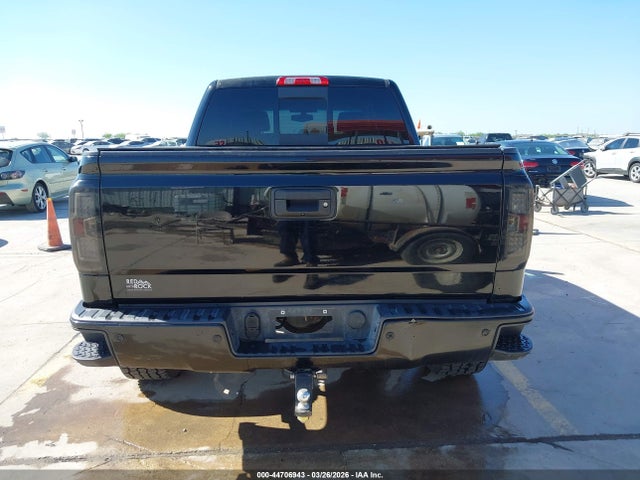 3GCUKREC1JG404053 Chevrolet Silverado 1500 2lt