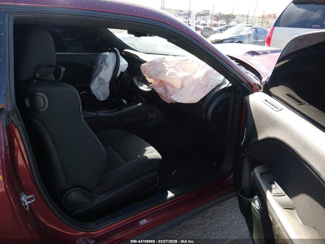 44706969 :رقم المزاد ، 2C3CDZBT5KH512000 vin ، 2019 Dodge Challenger R/t مزاد بيع