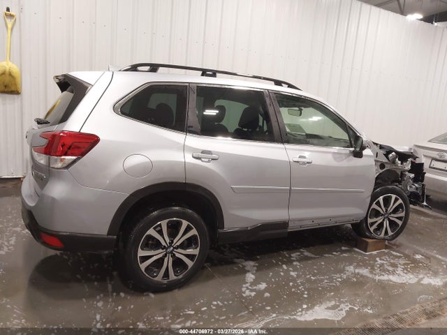 Продажа на аукционе авто 2022 Subaru Forester Limited, vin: JF2SKAPCXNH410632, номер лота: 44706972