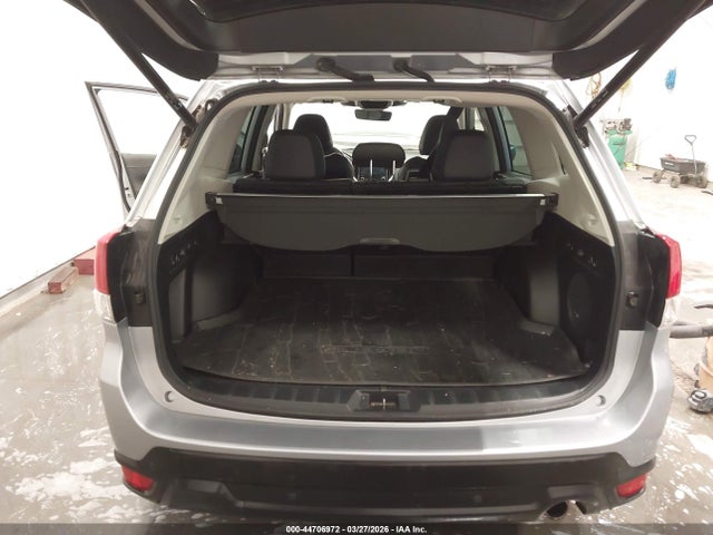 Продажа на аукционе авто 2022 Subaru Forester Limited, vin: JF2SKAPCXNH410632, номер лота: 44706972