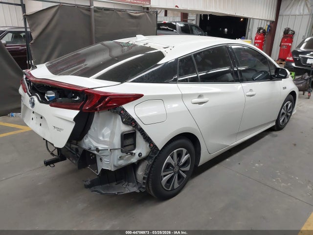 JTDKARFP8H3062593 Toyota Prius Prime Premium