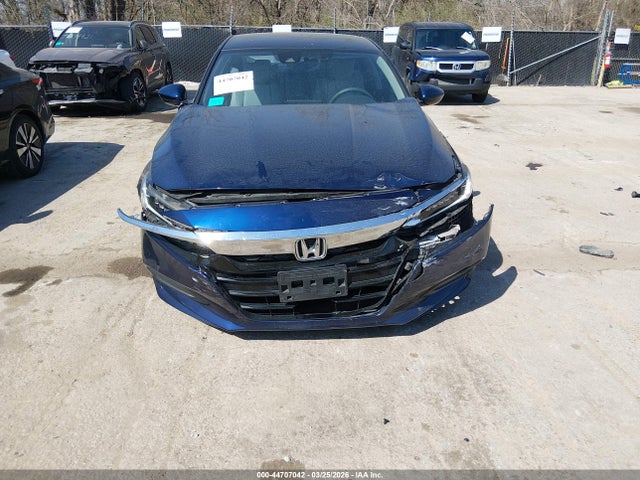 Продажа на аукционе авто 2020 Honda Accord Lx, vin: 1HGCV1F14LA008171, номер лота: 44707042