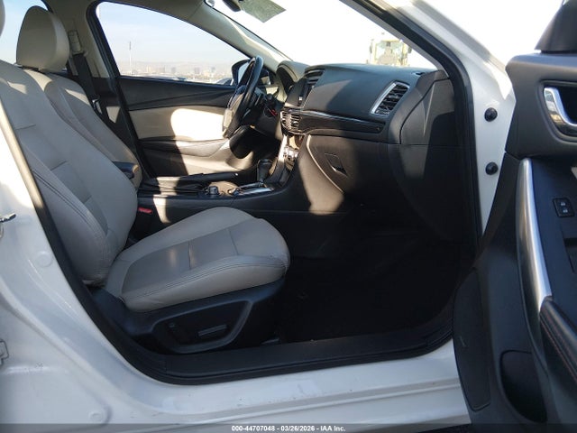 JM1GJ1W6XE1118877 Mazda Mazda6 I Grand Touring