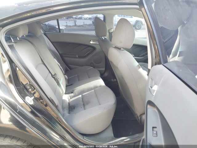 KIA FORTE LX 2017 3KPFK4A77HE050792 Image 8