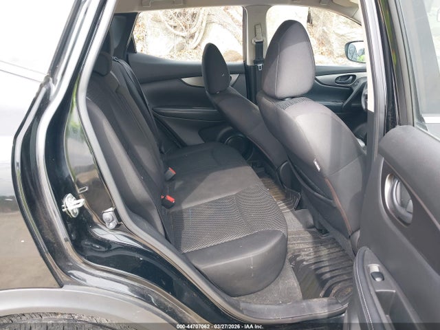 44707062 :رقم المزاد ، JN1BJ1CR2KW622611 vin ، 2019 Nissan Rogue Sport S مزاد بيع