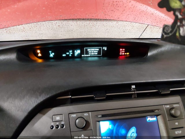 2013 TOYOTA PRIUS JTDKN3DU2D1638193 Photo 6