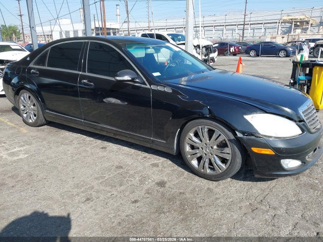 2008 MERCEDES-BENZ S 550 WDDNG71X58A228626