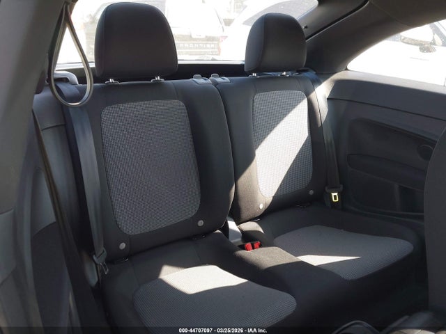 2017 VOLKSWAGEN BEETLE 3VWF17AT9HM611899 Photo 7