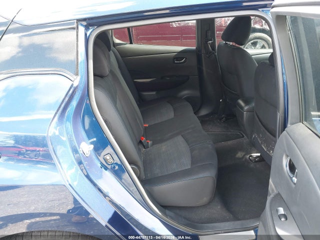 Nissan LEAF S 2018 1N4AZ1CP2JC303960 Image 21