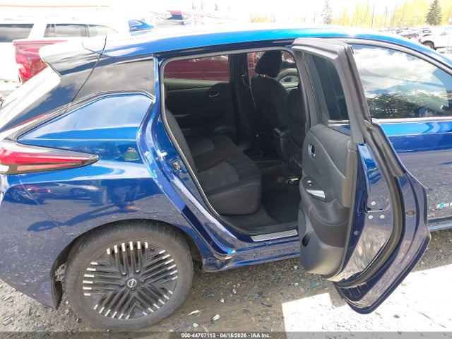 Nissan LEAF S 2018 1N4AZ1CP2JC303960 Image 8