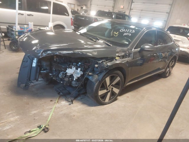 2021 VOLKSWAGEN ARTEON WVWAR7ANXME011173 Photo 1