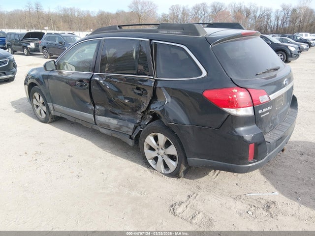 44707124 :رقم المزاد ، 4S4BRBLC0A3352118 vin ، 2010 Subaru Outback 2.5i Limited مزاد بيع