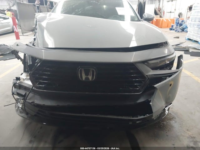 44707136 :رقم المزاد ، 1HGCY2F87SA079325 vin ، 2025 Honda Accord Hybrid Touring مزاد بيع