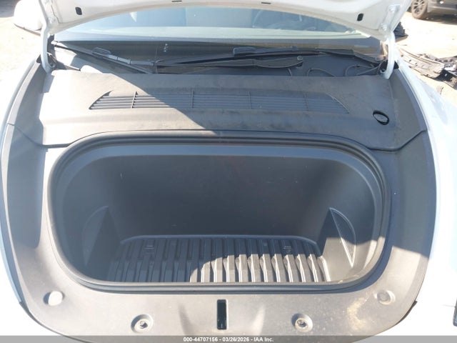 Aukcja sprzedaży 2025 Tesla Model Y Long Range Dual Motor All-wheel Drive, vin: 7SAYGAEE1SF296372, numer aukcji: 44707156