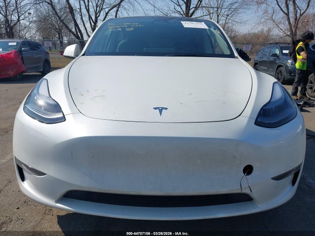 Aukcja sprzedaży 2025 Tesla Model Y Long Range Dual Motor All-wheel Drive, vin: 7SAYGAEE1SF296372, numer aukcji: 44707156