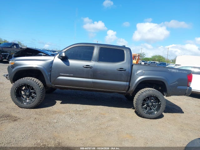 3TMAZ5CN8HM036333 Toyota Tacoma Sr5 V6