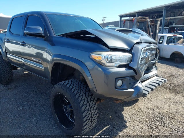 3TMAZ5CN8HM036333 Toyota Tacoma Sr5 V6