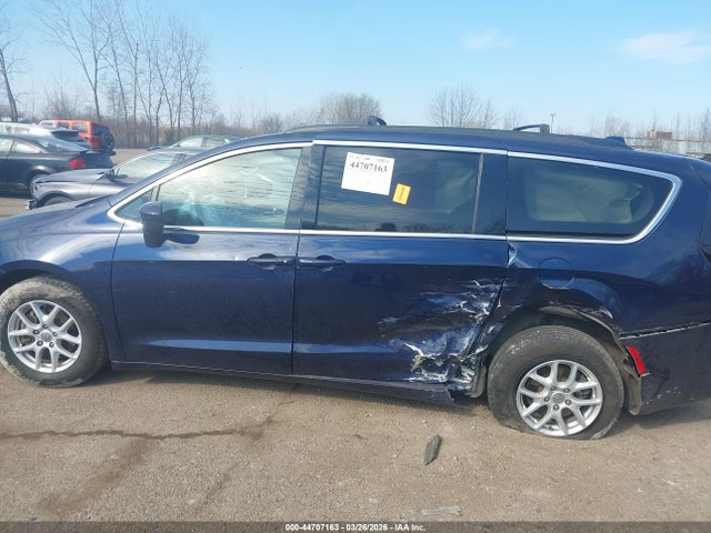 2020 Chrysler Voyager Lxi მანქანა იყიდება აუქციონზე, vin: 2C4RC1DG0LR164080, აუქციონის ნომერი: 44707163